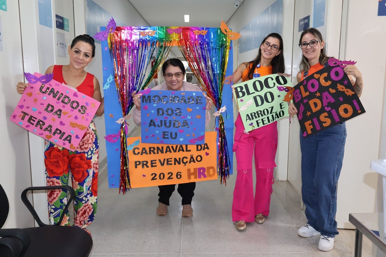 Hospital Regional de Dourados promoveu ações de acolhimento e descontração aos pacientes durante Carnaval