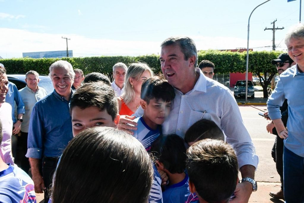 Água Clara em festa: Governo do Estado entrega novas moradias e dá início a obra na MS-324
