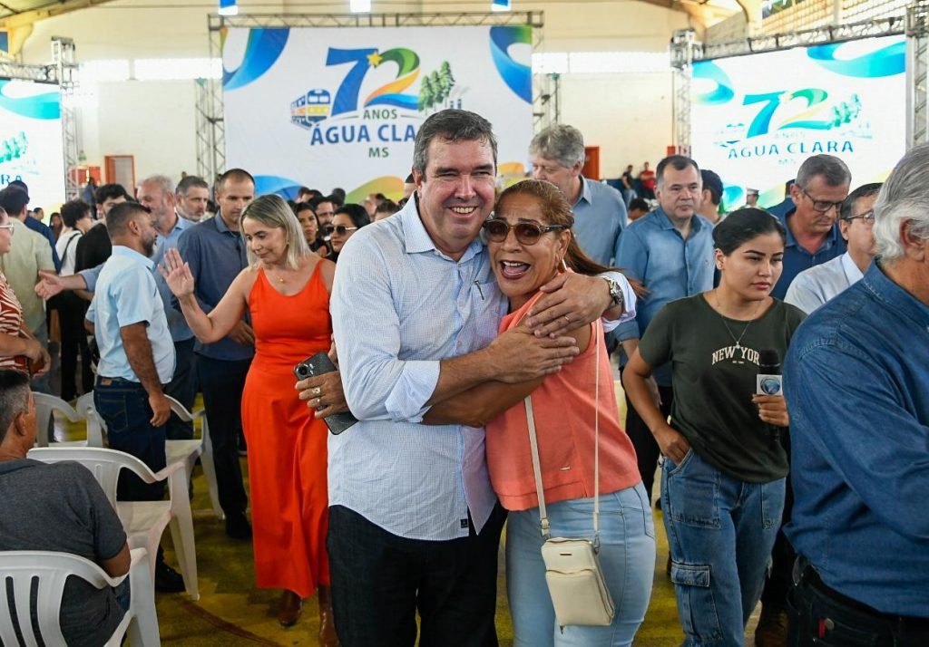 Água Clara em festa: Governo do Estado entrega novas moradias e dá início a obra na MS-324