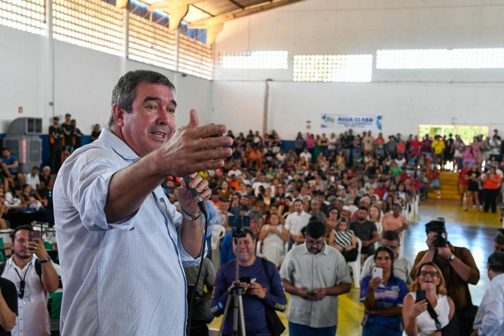 Água Clara em festa: Governo do Estado entrega novas moradias e dá início a obra na MS-324
