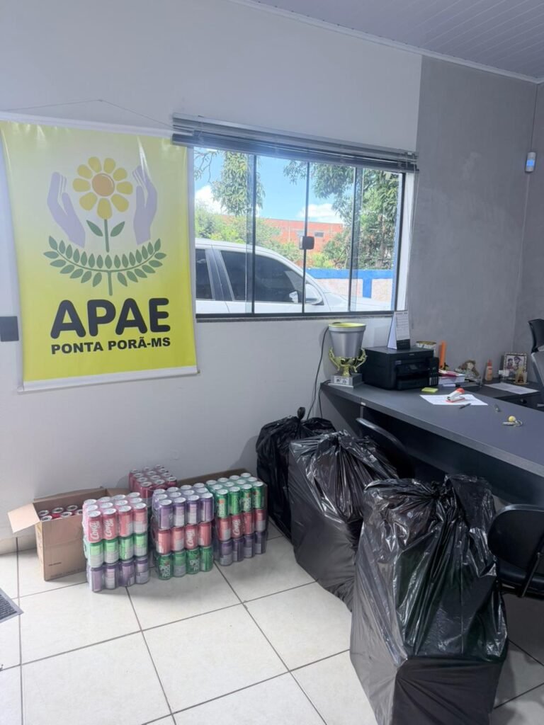 Empresários da Agro Campo S.A fazem doação a Apae de Ponta Porã