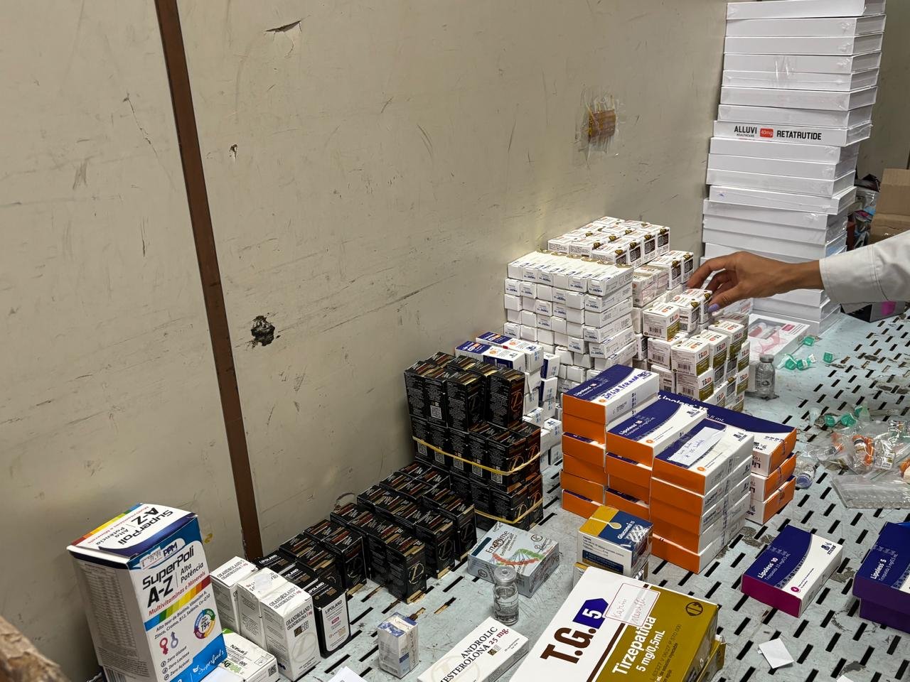 Com fiscalização permanente, SES desmonta rota de envio e apreende lote milionário de canetas emagrecedoras