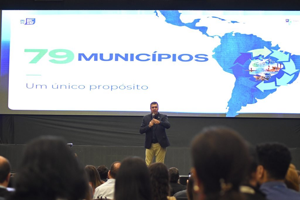 Congresso municipalista amplia diálogo entre Estado e prefeituras sul-mato-grossenses