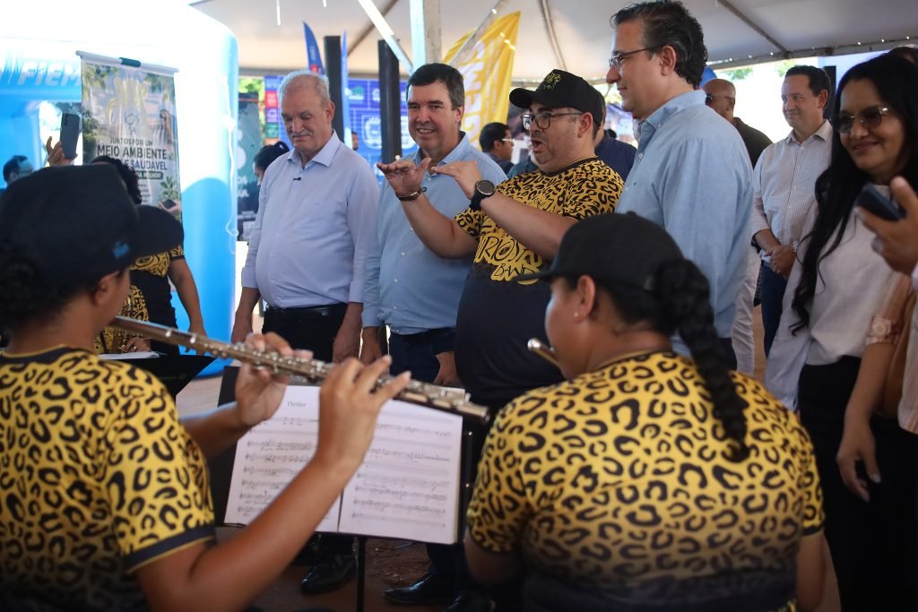 Nova Alvorada do Sul recebe pacote de investimentos em saneamento, saúde, habitação e infraestrutura Nova Alvorada do Sul recebe pacote de investimentos em saneamento, saúde, habitação e infraestrutura