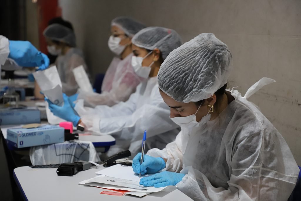 DNA coletado em presídios amplia investigações e fortalece banco genético de Mato Grosso do Sul
