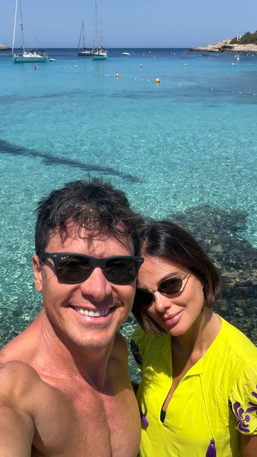 Vera Viel e Rodrigo Faro curtem Ibiza, na Espanha — Foto: Reprodução/Instagram