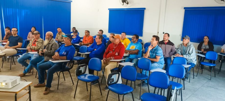 Motoristas da SMAS encerram projeto de capacitação com treinamento do SAMU