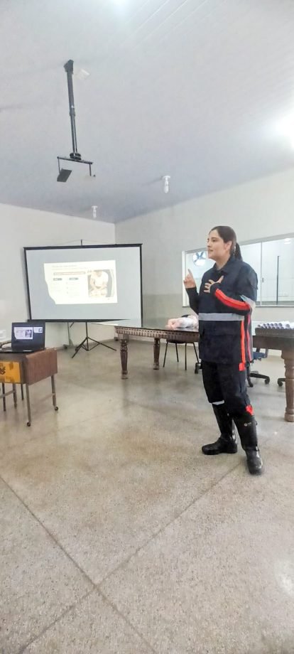 Motoristas da SMAS encerram projeto de capacitação com treinamento do SAMU