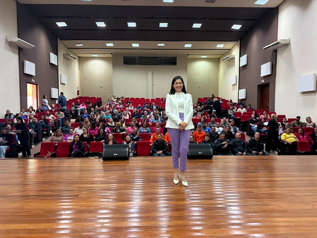 Prefeitura promove capacitação da Rede de Prevenção e Enfrentamento à Violência contra Meninas e Mulheres