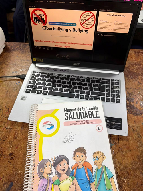 Alerta por las nuevas tribus digitales que llegan a Paraguay y exponen a adolescentes al bullying en redes