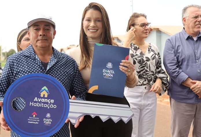 Emoção marca entrega das casas da "Vila dos Sonhos" em Ponta Porã